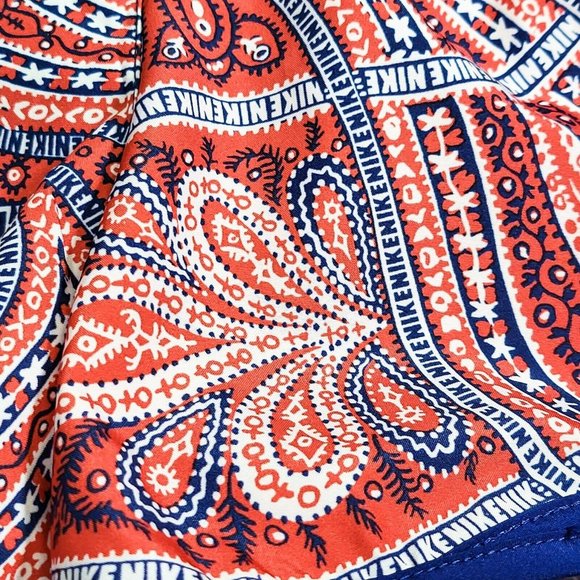 Nike Dry Shorts Women's Running Training Athletic Red Paisley Size XS CJ2418-631 - Picture 2 of 8